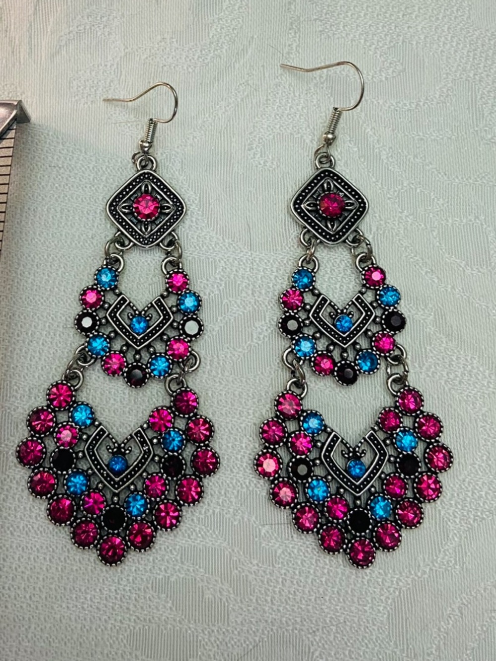 Stunning colorful Vintage-Style Pink & Blue Crystal Chandelier Earrings